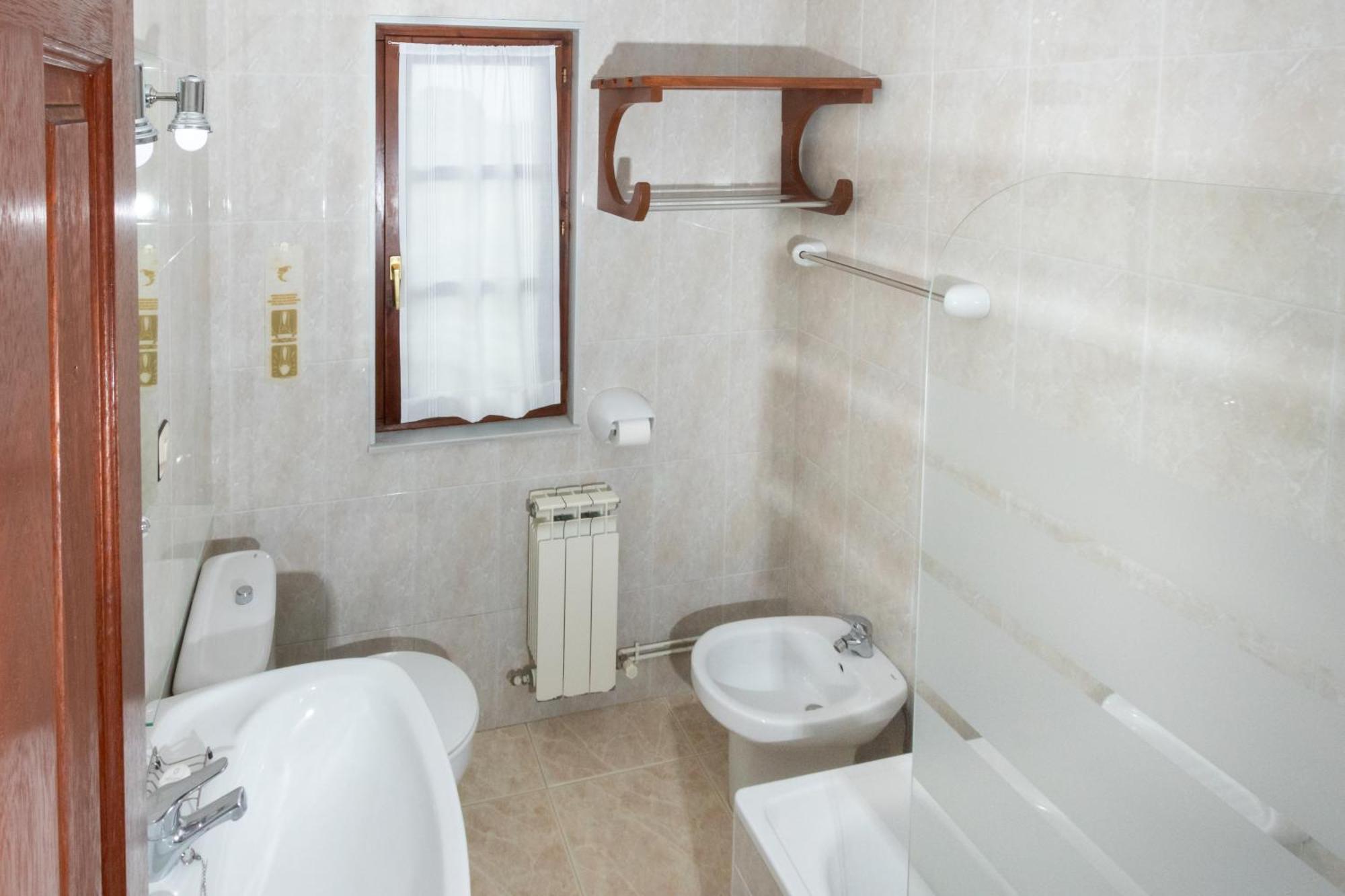 Apartamentos El Acebo Navés Dış mekan fotoğraf