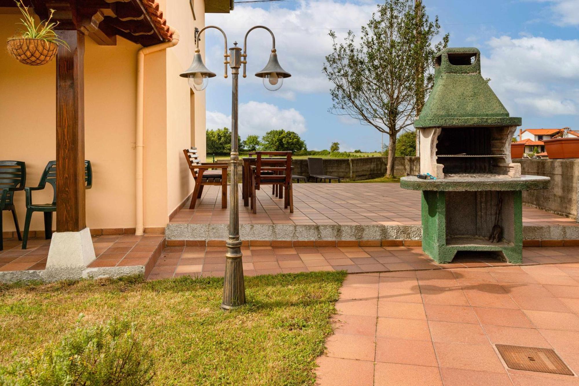 Apartamentos El Acebo Navés Dış mekan fotoğraf