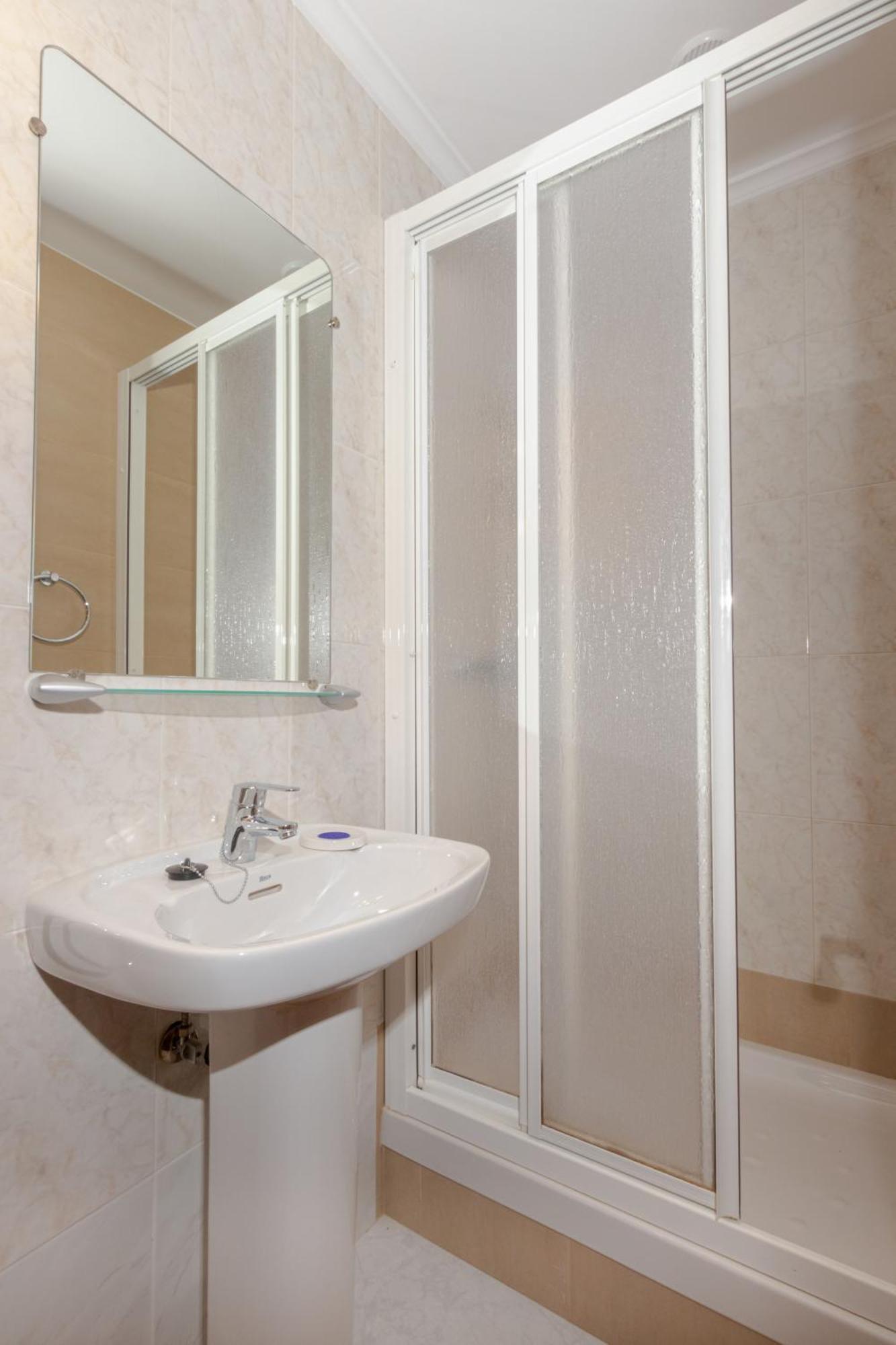 Apartamentos El Acebo Navés Oda fotoğraf